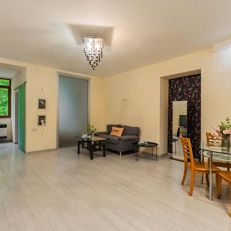 1Br Apt Near Opera Self-Enter By Keygo 25 Yerevan Exterior photo